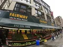 La boulangerie et la boucherie casher du supermarché Fairway